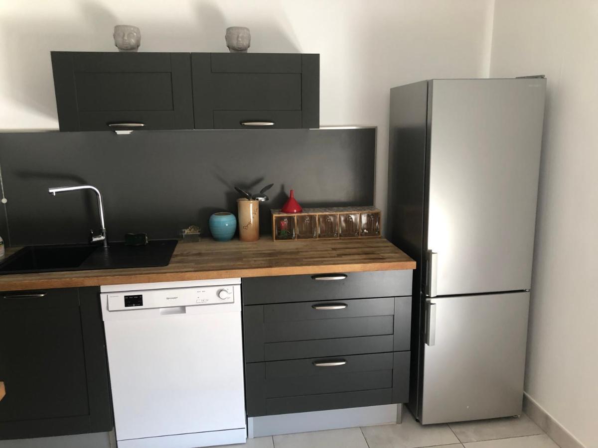 Appartement A Proximite Du Centre Et De La Plage A Mèze Buitenkant foto