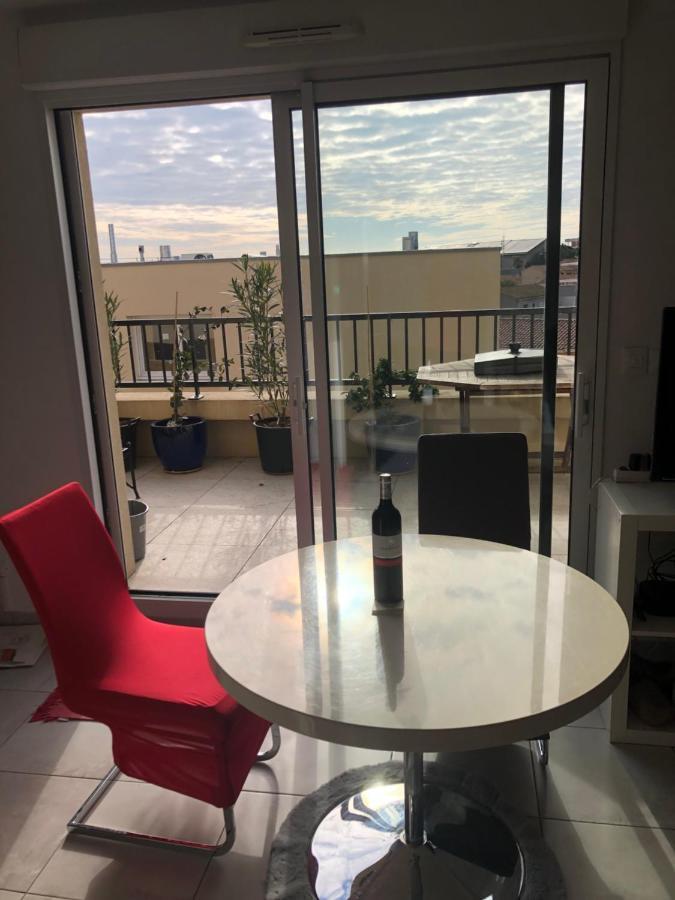 Appartement A Proximite Du Centre Et De La Plage A Mèze Buitenkant foto